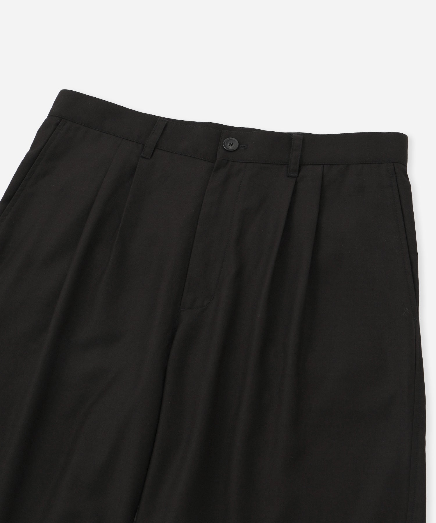 Saturdays NYC Feliz Two Tuck Walk Short in Black