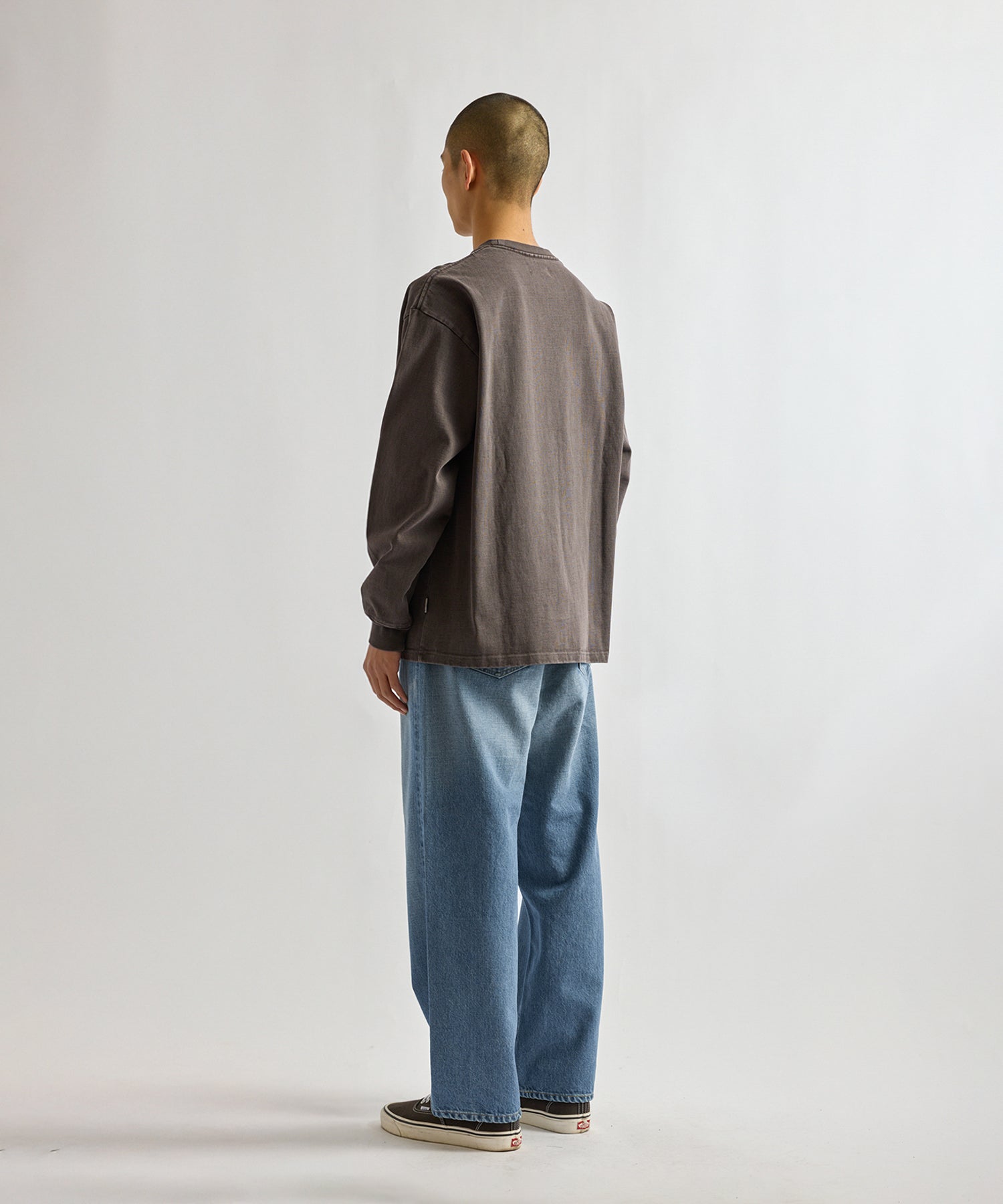Saturdays NYC Max Weight Pigment Dyed Tee in Charcoal