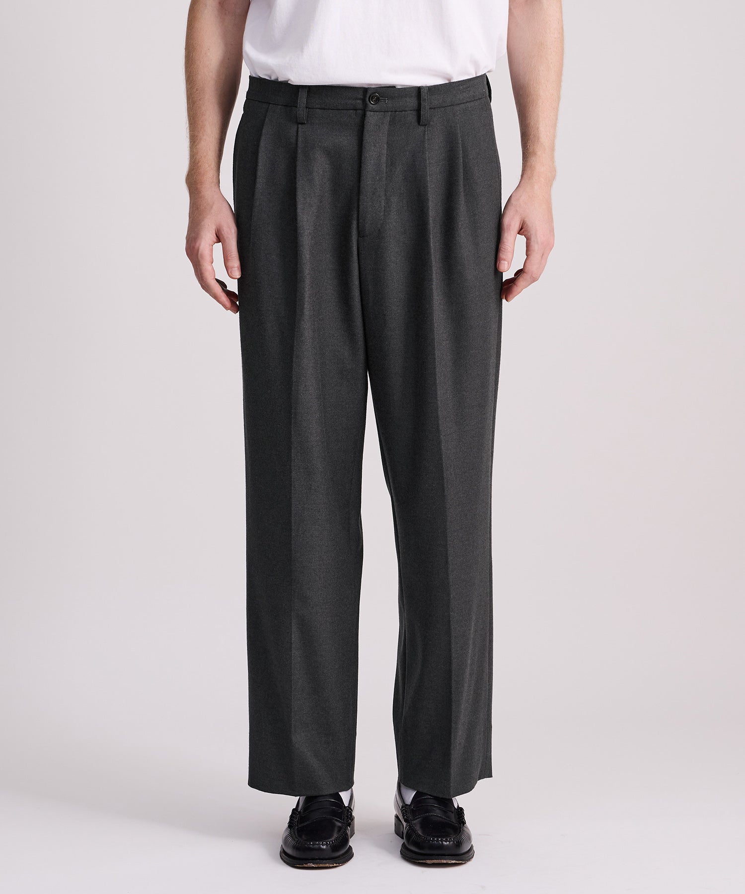 Saturdays NYC George Flannel Two Tuck Pant in Charcoal